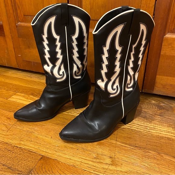 Altar’d State Kylan Western Boots Size 7.5 - Picture 4 of 7